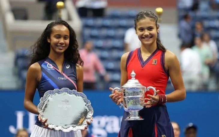 稳步增长的 稳步增长的