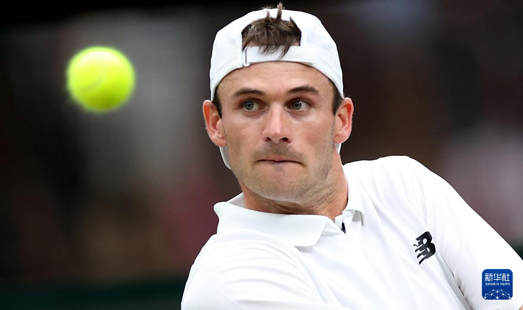 虽然兰德尔 虽然兰德尔